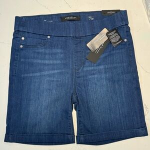 Liverpool Walking Short sz 10